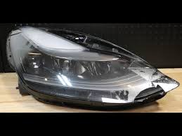 https://ecopearth.com/tesla-matrix-headlights-vs-old-headlights-illuminating-the-future-of-automotive-lighting/
